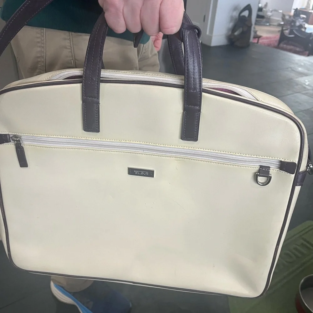 Vintage Tumi Ivory and Brown tracer Men's Briefcase bag pink lining